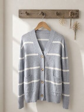 Becool Women’s M/L Light Blue White Stripe Knit Cardigan Sweater Preppy Neutral